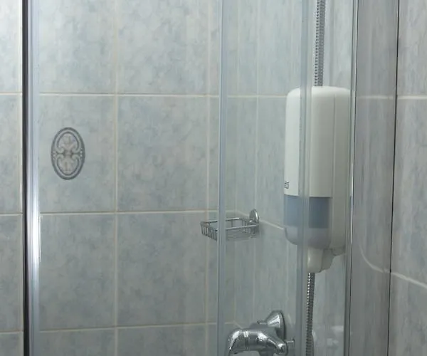 Peto Apartment *